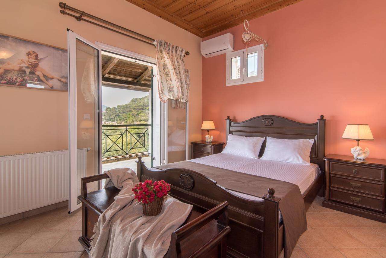 Villa Nina Keri Esterno foto